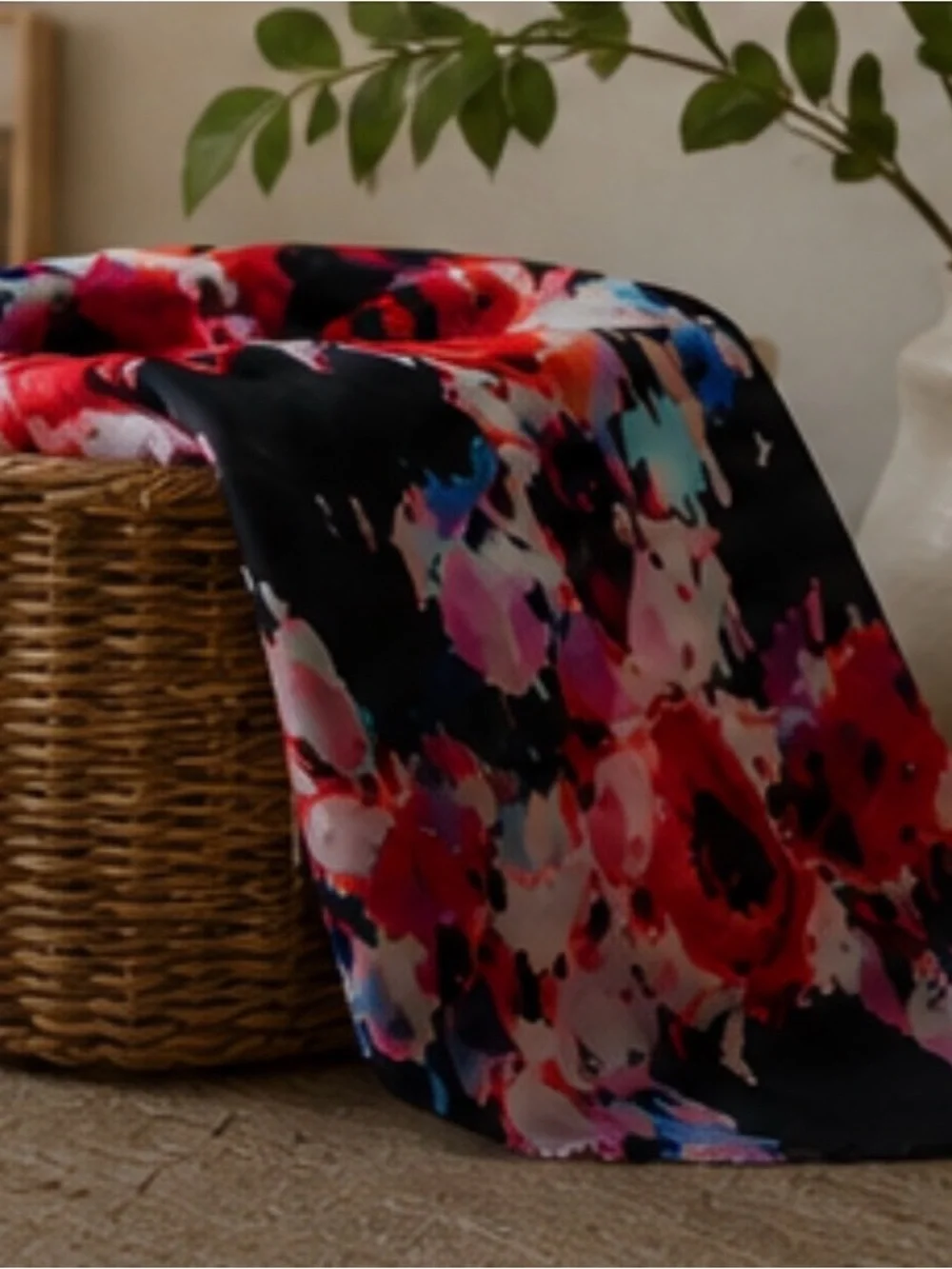 Kate Spade 100% Silk Floral Fringe Scarf Shawl Wrap 30.5